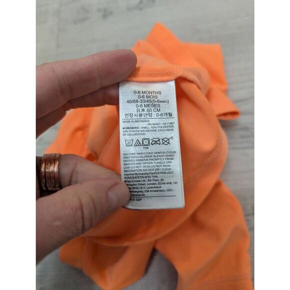 Baby Gap Sea Ya Swim Shirt baby size 0-6m orange long‎ sleeve rashguard shark - Picture 3 of 5